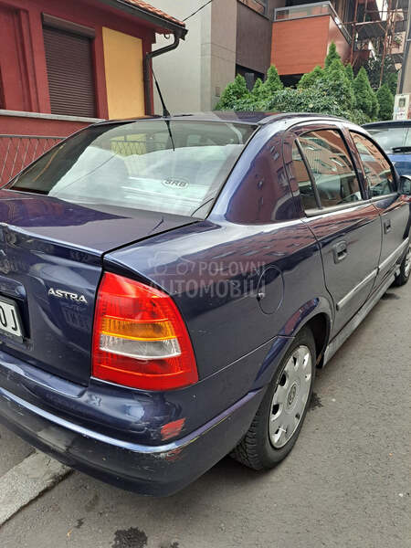 Opel Astra G 1.6