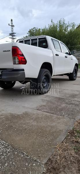 Toyota Hilux 