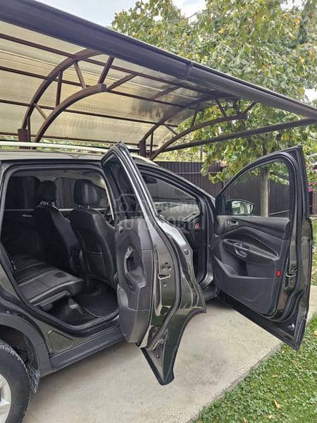 Ford Kuga Titanium 4x4 AWD