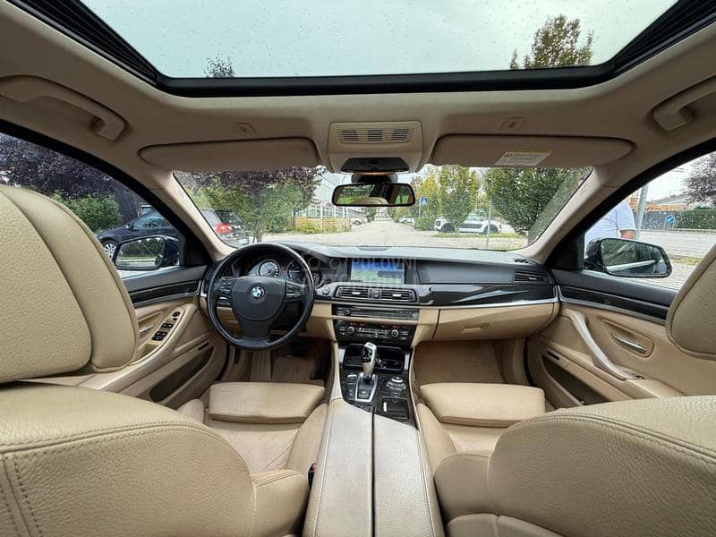 Tabla sa head up F10/11