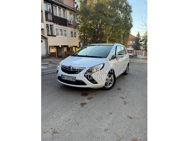 Opel Zafira C