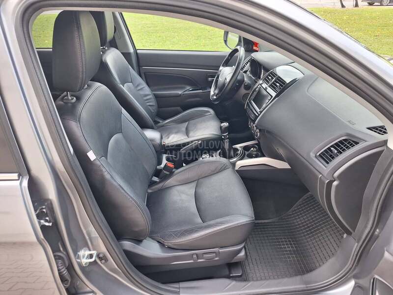 Peugeot 4008 1.6 e-hdi 4x4 Allure