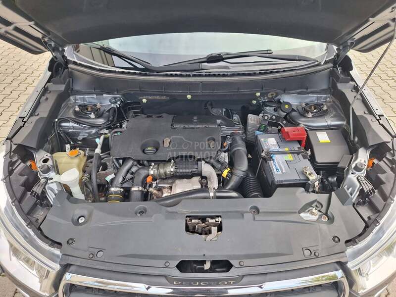 Peugeot 4008 1.6 e-hdi 4x4 Allure