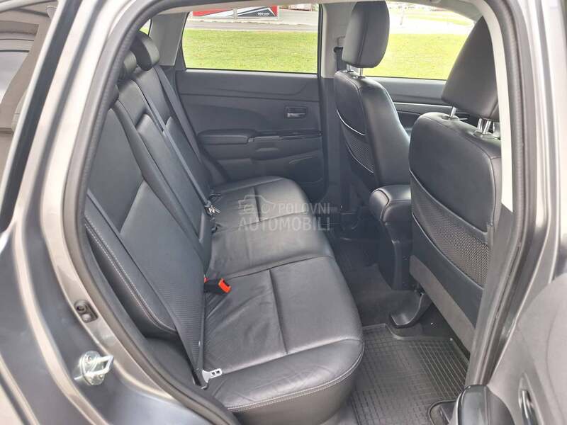 Peugeot 4008 1.6 e-hdi 4x4 Allure