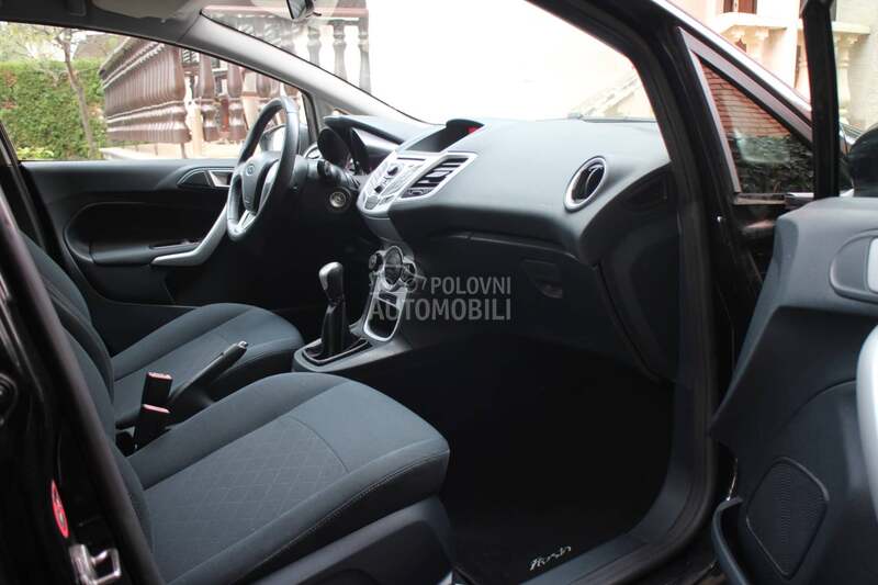 Ford Fiesta 1.4 tdci TITANIUM