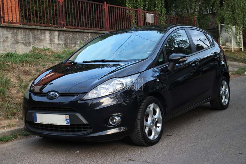 Ford Fiesta 1.4 tdci TITANIUM