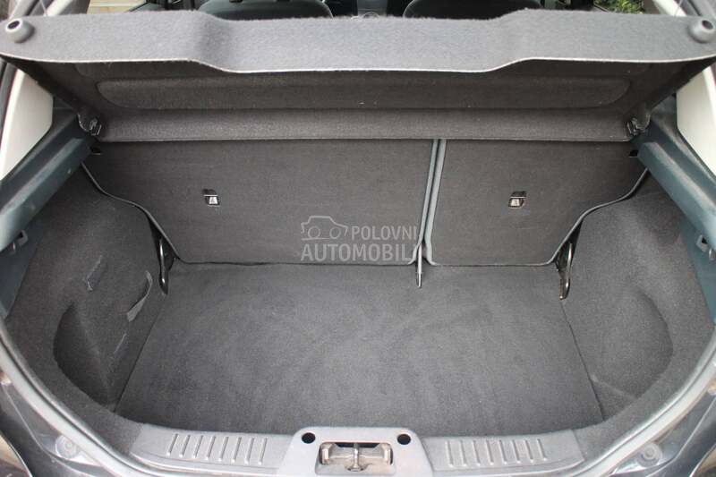 Ford Fiesta 1.4 tdci TITANIUM