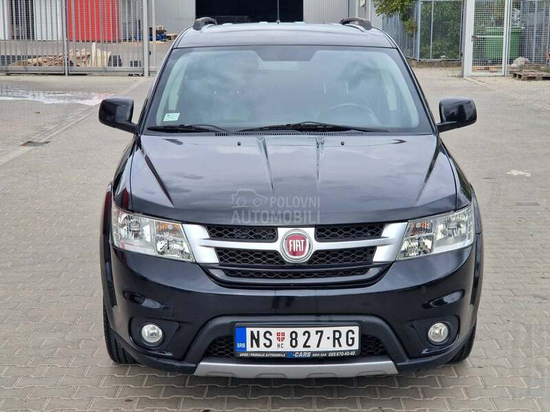 Fiat Freemont 