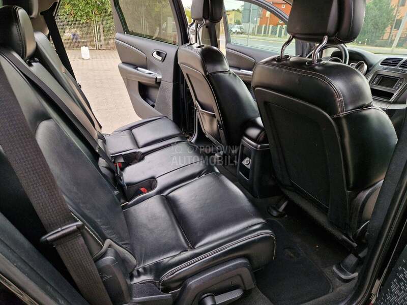 Fiat Freemont 