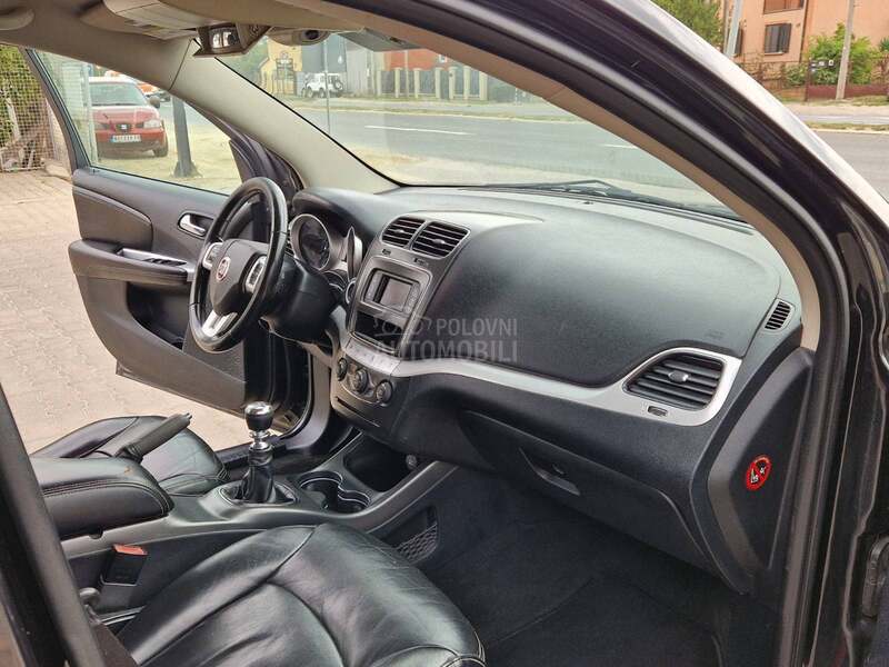 Fiat Freemont 