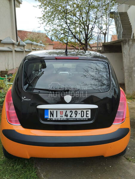 Lancia Ypsilon 