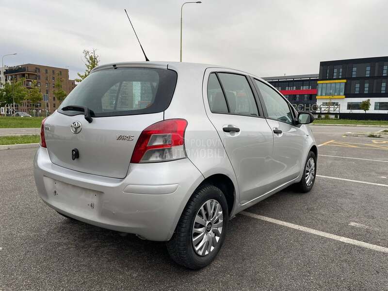 Toyota Yaris 