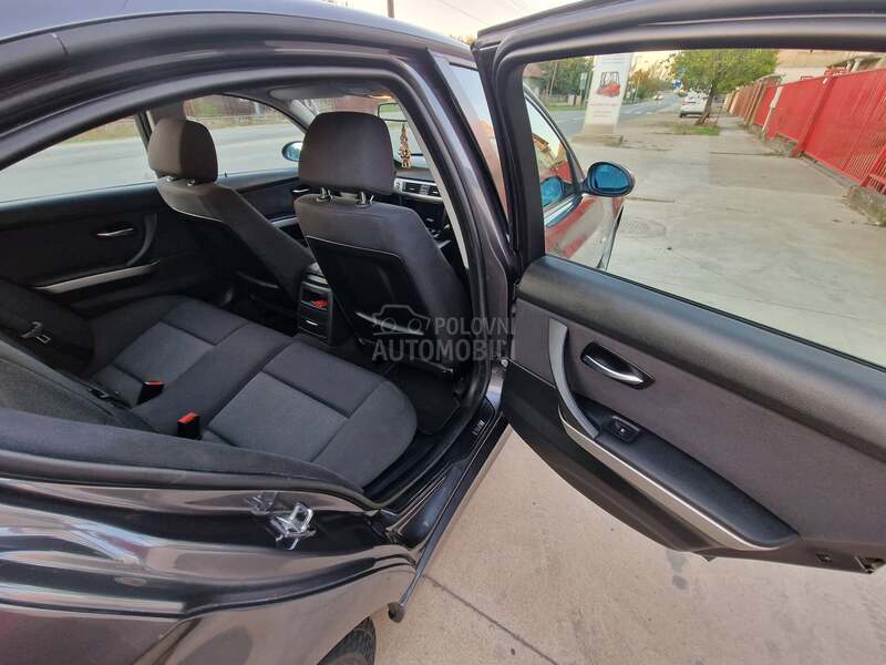 BMW 320 SVE NOVO