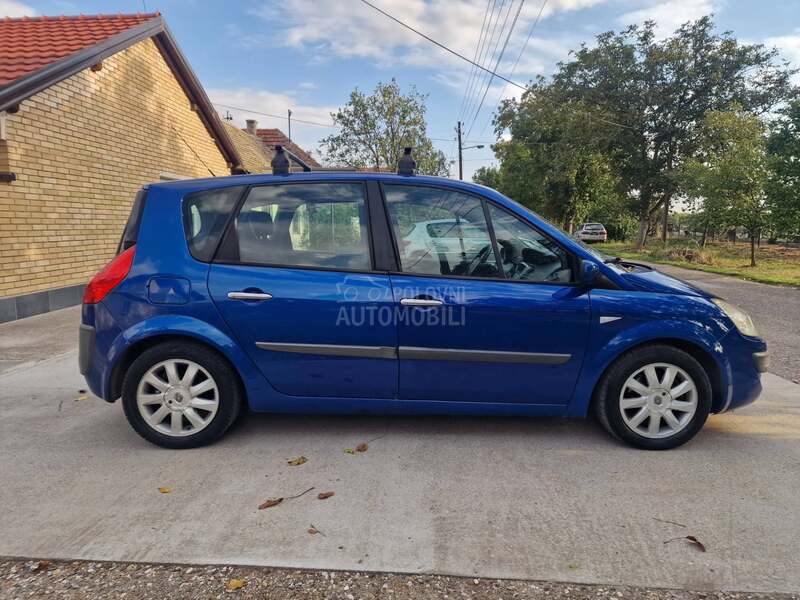 Renault Scenic OČUVAN