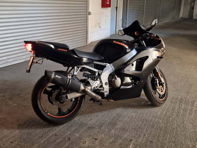 Kawasaki ZZR