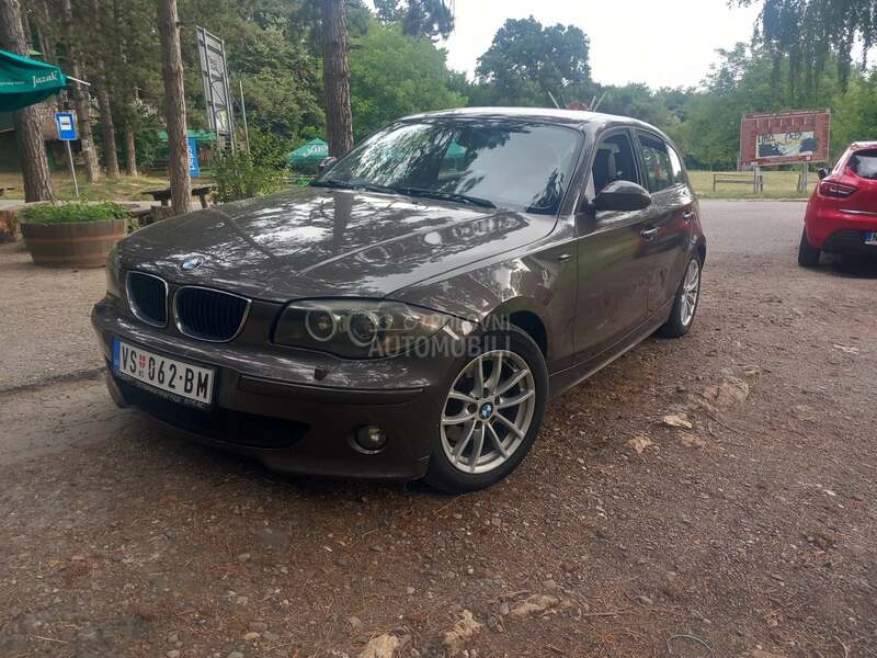 BMW 120 