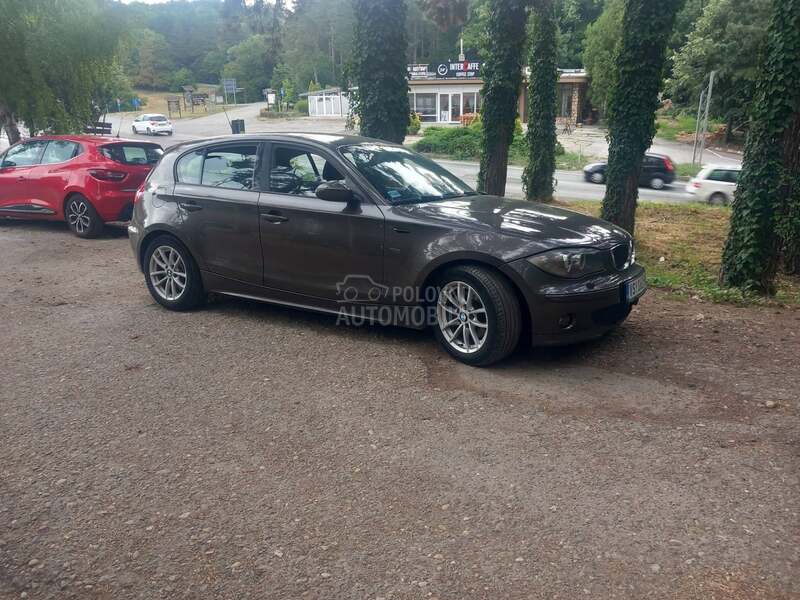 BMW 120 