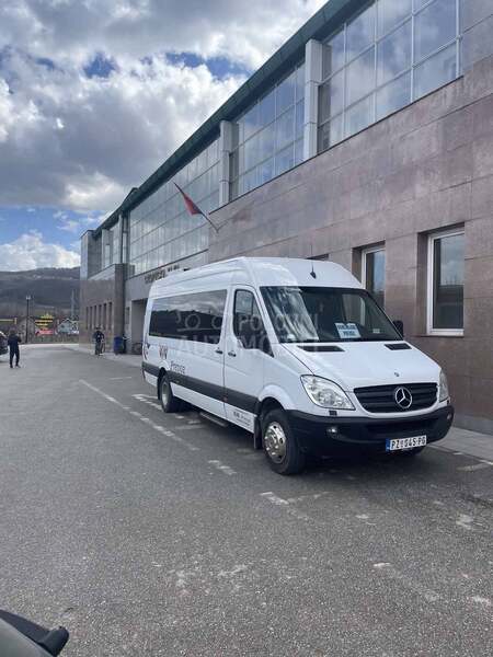 Mercedes Benz Sprinter  516