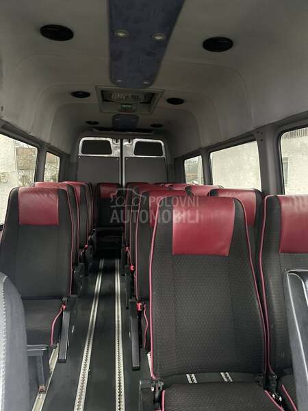 Mercedes Benz Sprinter  516
