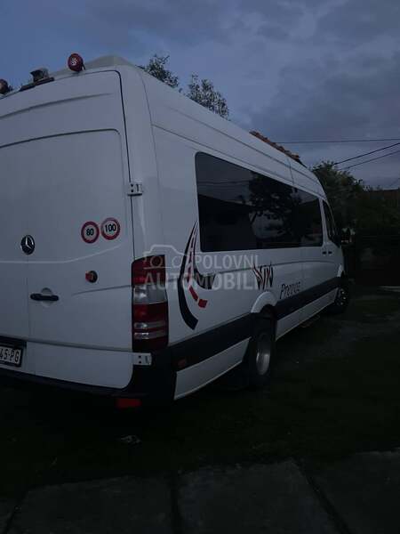 Mercedes Benz Sprinter  516