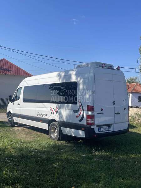 Mercedes Benz Sprinter  516