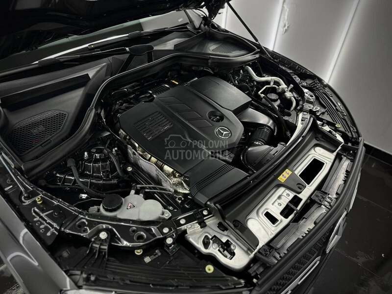 Mercedes Benz GLC 300 AMG