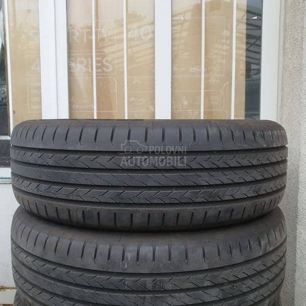 Continental 215/60 R18 Letnja