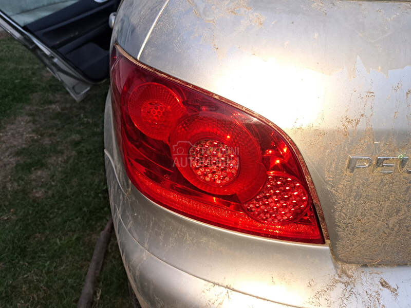 leva lampa restajling