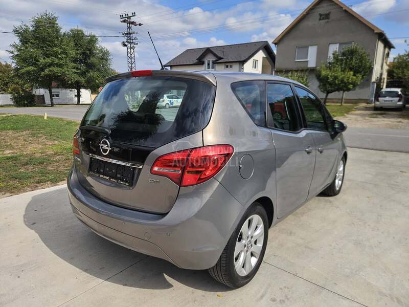 Opel Meriva 1.7 CDTI COSMO