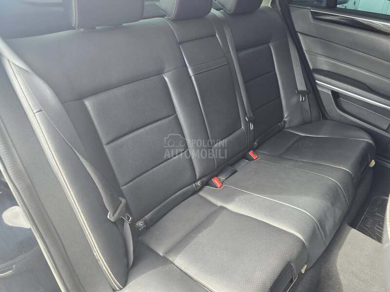 Mercedes Benz E 200 E 200 CDI