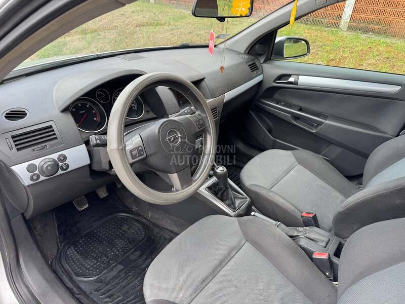 Opel Astra H 1,7D 6Brz 0dlican
