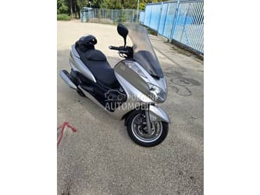 Yamaha Majesty