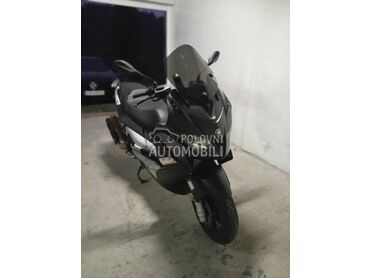Gilera nexus
