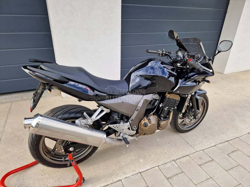 Kawasaki Z750S Z750