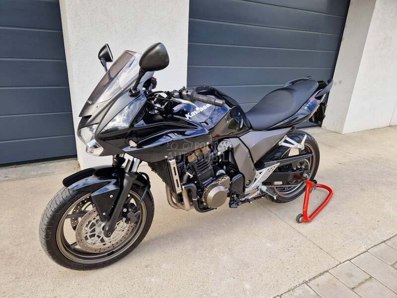 Kawasaki Z750S Z750