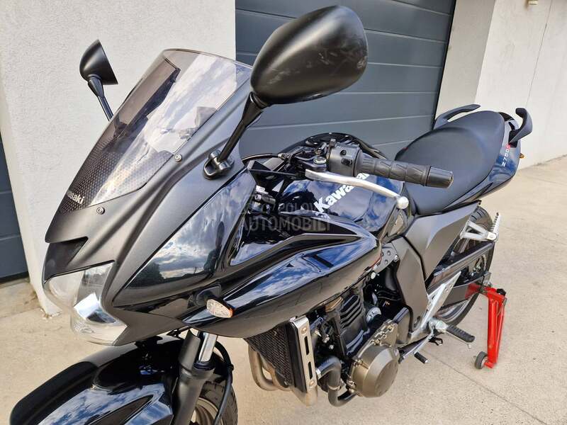 Kawasaki Z750S Z750