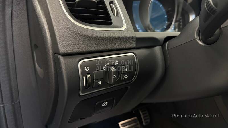 Volvo V60 //2.0D3/MEM/KAM/FUL