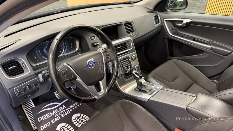 Volvo V60 //2.0D3/MEM/KAM/FUL