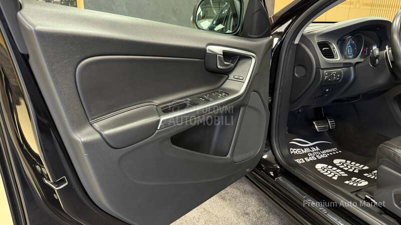 Volvo V60 //2.0D3/MEM/KAM/FUL