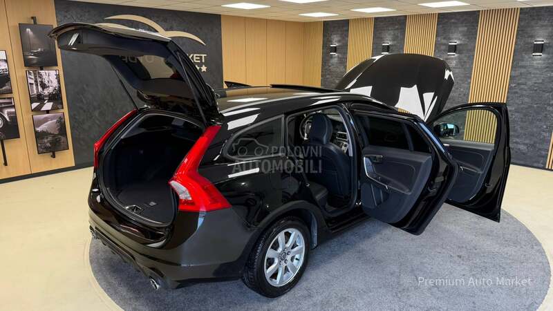 Volvo V60 //2.0D3/MEM/KAM/FUL
