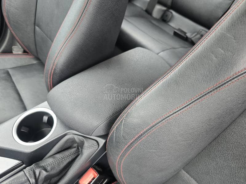 BMW X1 2.0D  SDRIVE. NOV