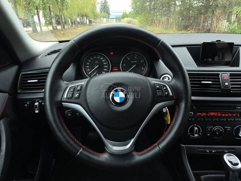 BMW X1 2.0D  SDRIVE. NOV