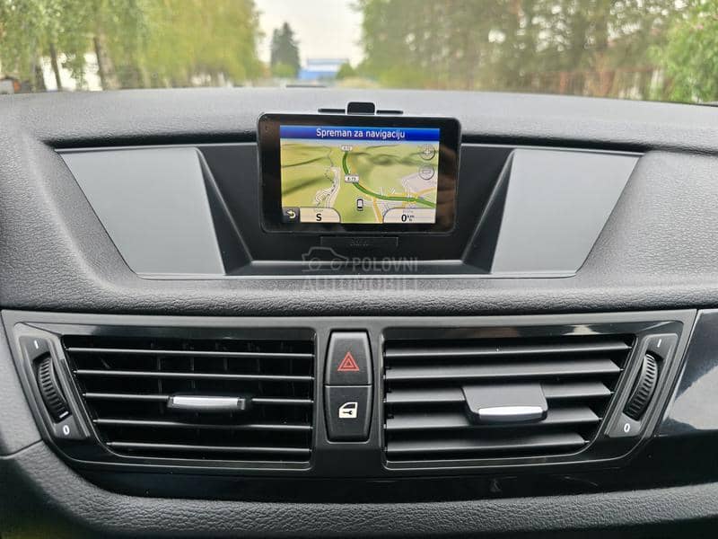 BMW X1 2.0D  SDRIVE. NOV