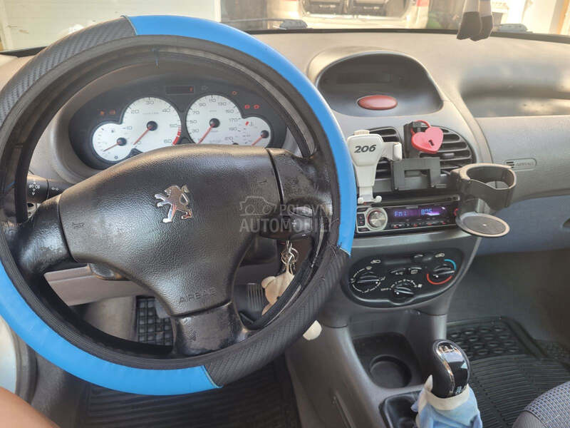 Peugeot 206 