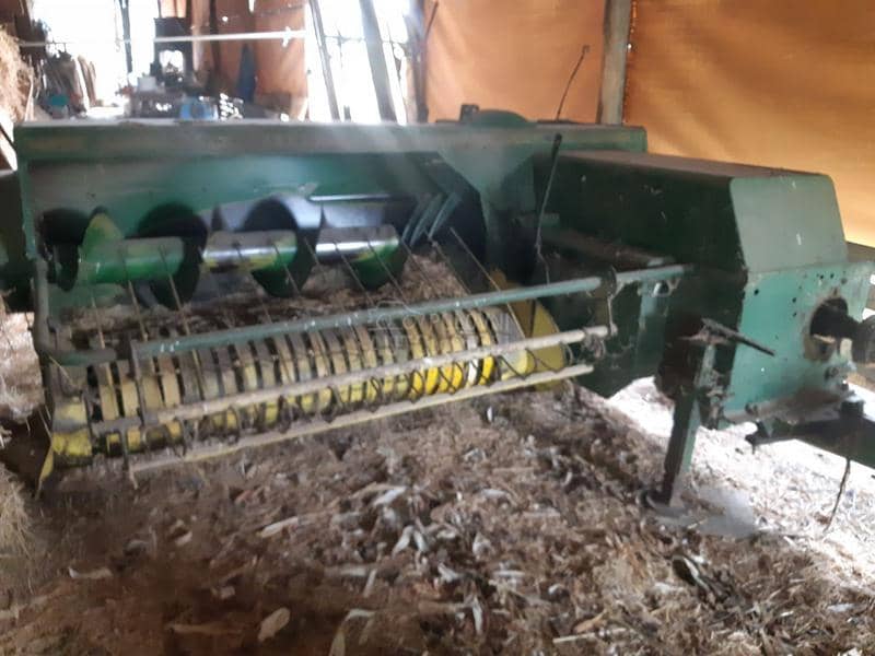 John Deere 456