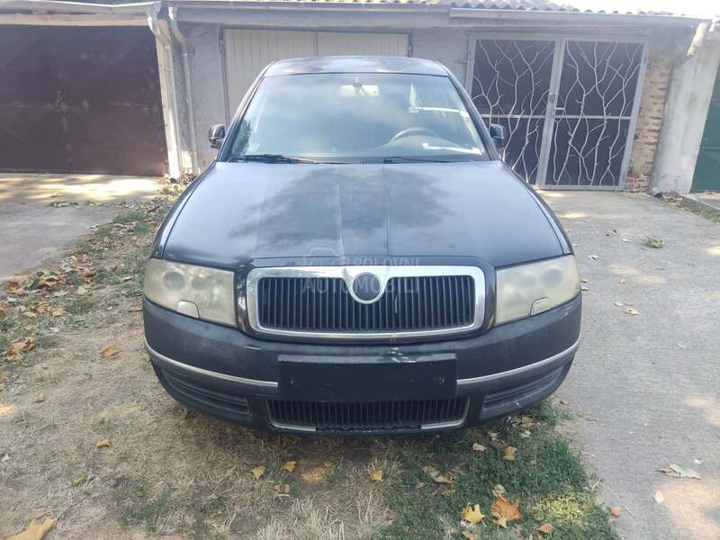 Škoda Superb 2.8 . V6 .30V