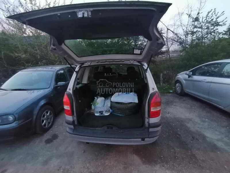 Opel Zafira 2.0