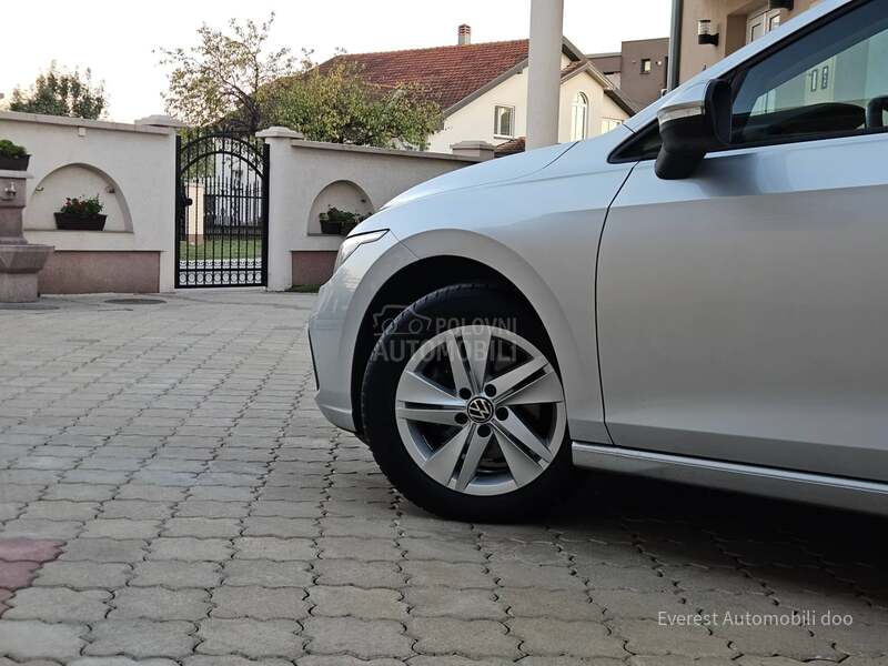Volkswagen Golf 8 2.0TDi/DSG/STYLE