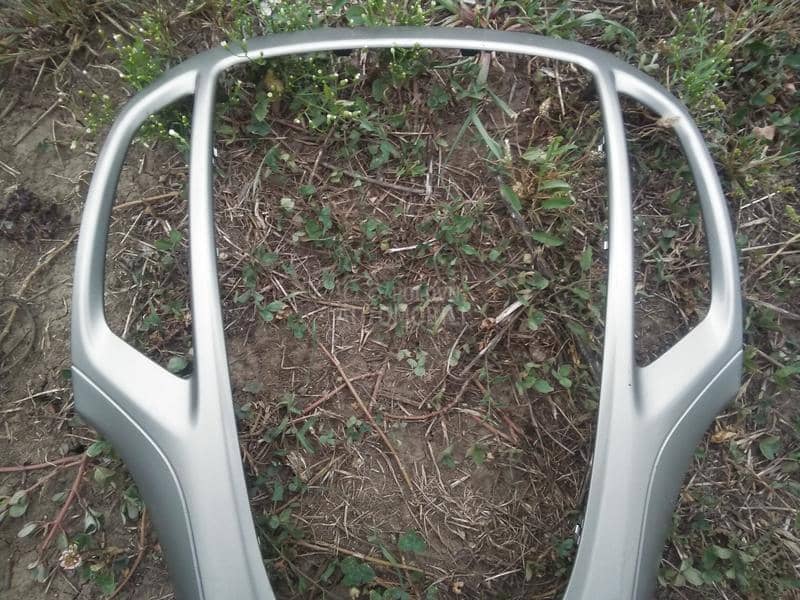 Plastika oko klime i radija