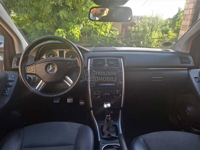Mercedes Benz B 180 CDI SPORT HROME